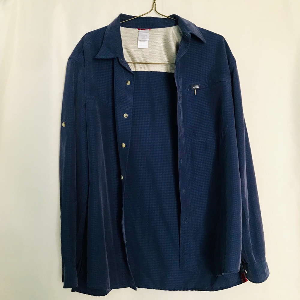Men’s North Face Button Down Shirt